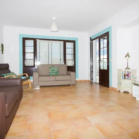 Maria Carmen - 4 Bedrooms Ocean Views Вілла